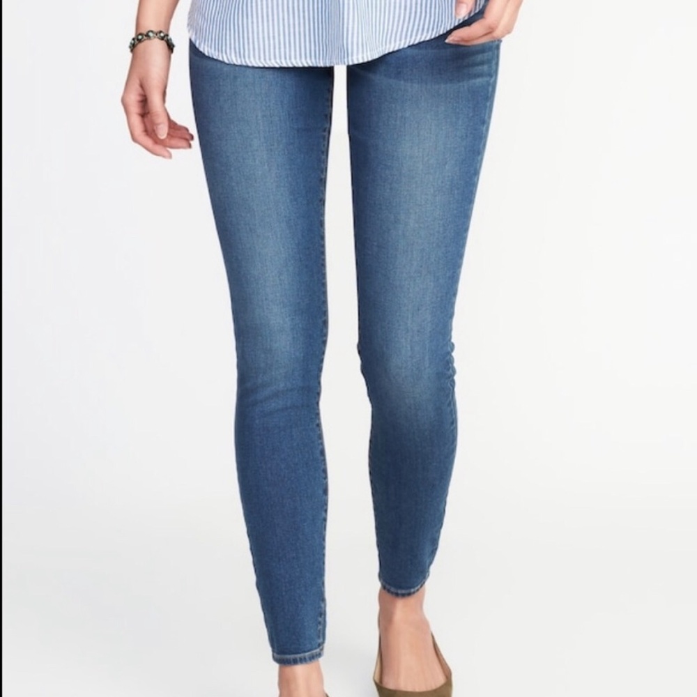 Old Navy Rockstar Jeans